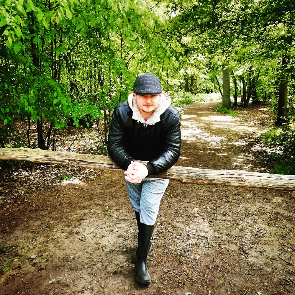 Country Bumpkin Style - Selfie self portrait photograph photography forest woods